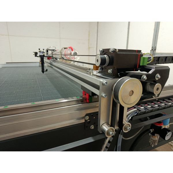 Виготовлення верстата по спеціальному замовленню